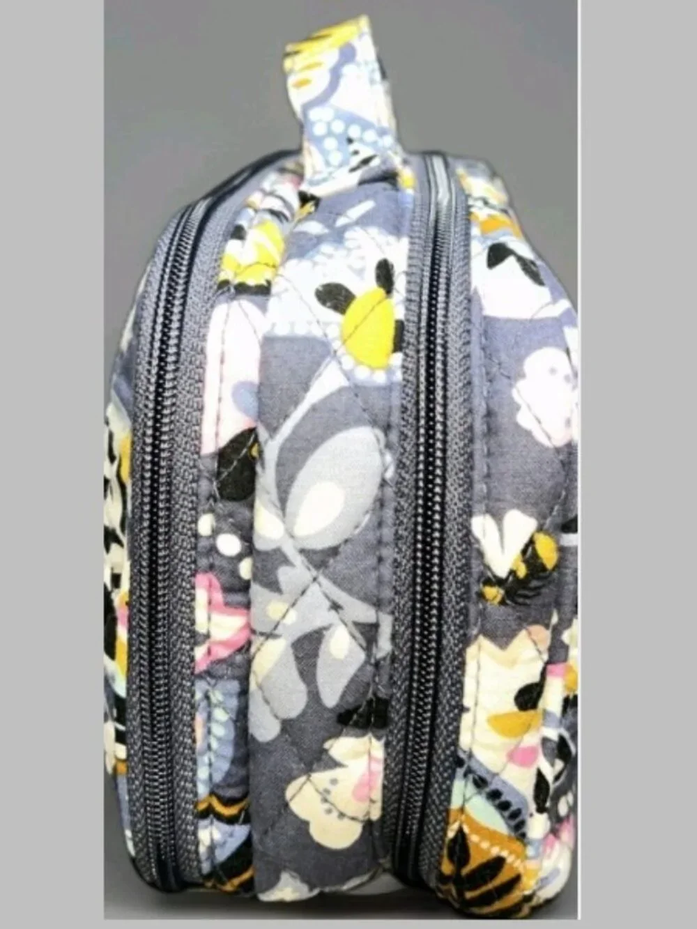 VERA BRADLEY MEDIUM CHARMONT MEADOW COSMETIC BAG QUILTED FLORAL TRAVEL CASE